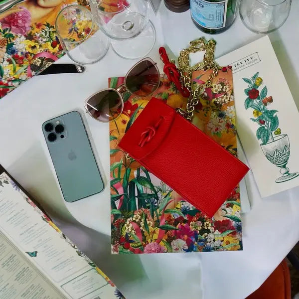 WHY BUY ONLINE? Esin Akan