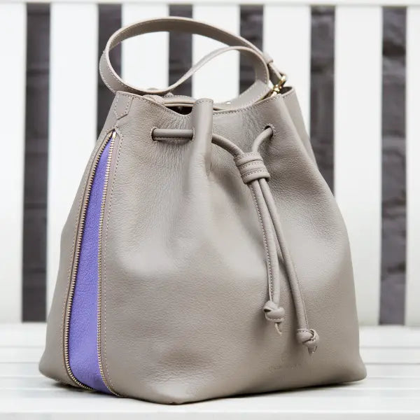 Should-I-wear-a-leather-canvas-backpack-in-business-and-casual-setting