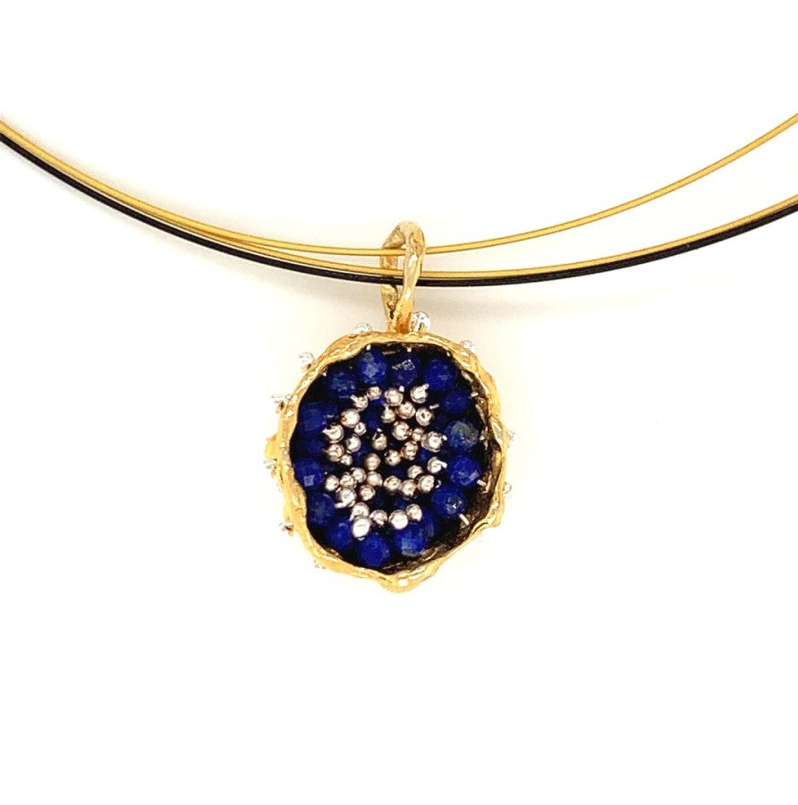 Dance of Stamens Necklace Midi, Mobile Gold Plated Pendant Hollow Bezel with Lapis Lazuli