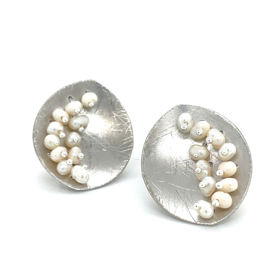 Leaf Mars Earring, Sterling Silver with Fresh Water Pearls