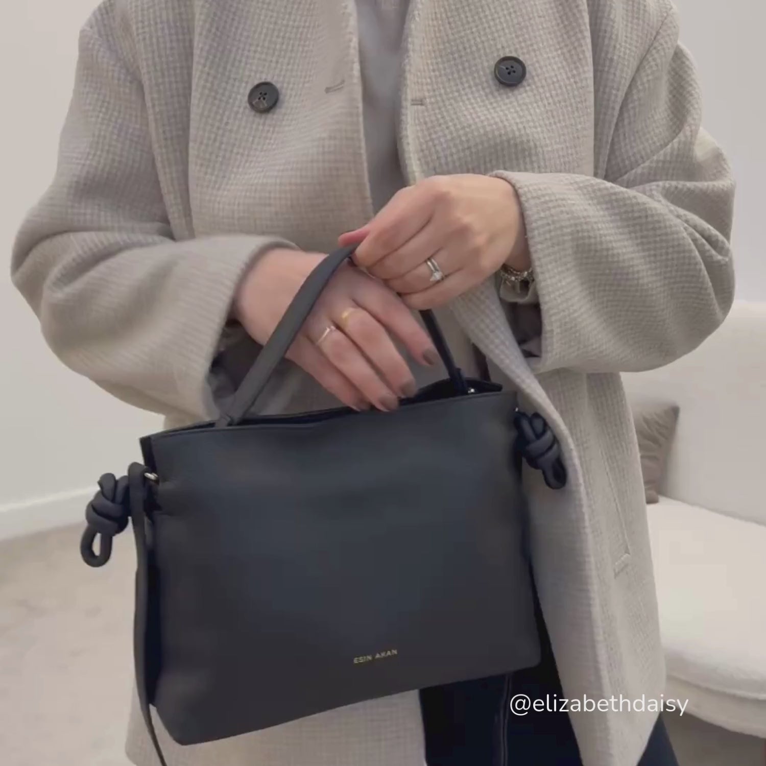 Midi Emma | Black Medium Size Leather Crossbody Bag | Esin Akan